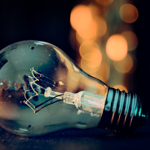 Smart LED Light Bulb